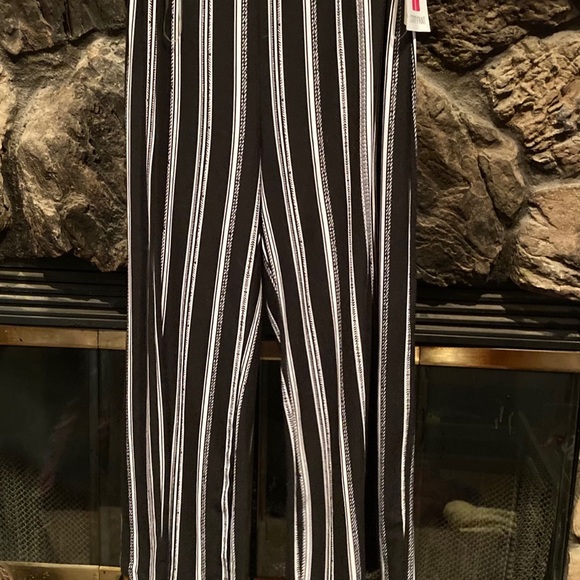 NWT- XL Soft stretchy pants - Picture 3 of 11
